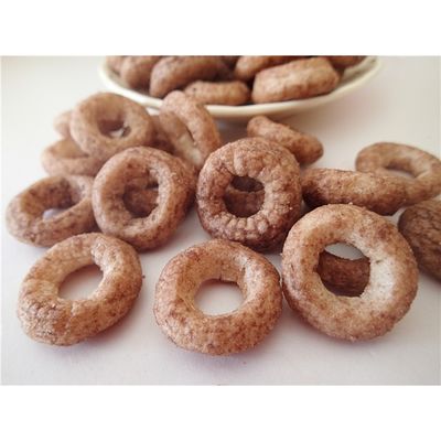 comprar Galleta orgánica del arroz de las nuevas del diseño galletas del bulto con los grandes anillos de espuma del chocolate de los bocados del grano del precio online manufacture