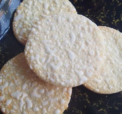 comprar Las galletas del arroz de Senbei del sabor del Sweety cortaron la torta de arroz blanca como la nieve de la galleta online manufacture