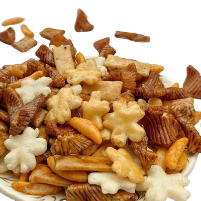 comprar Bocado delicioso del crujido del soplo del sabor de las galletas japonesas pegajosas del arroz online manufacture
