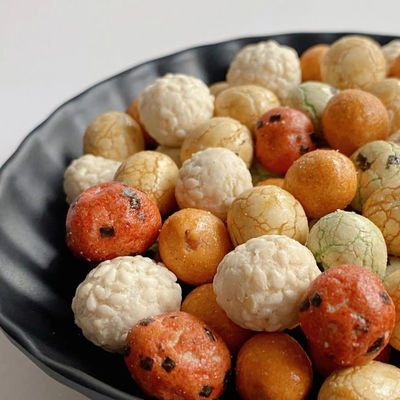 comprar El estilo japonés asó los cacahuetes revestidos mezclados del cacahuete de los bocados de la alga marina colorida del sésamo online manufacture