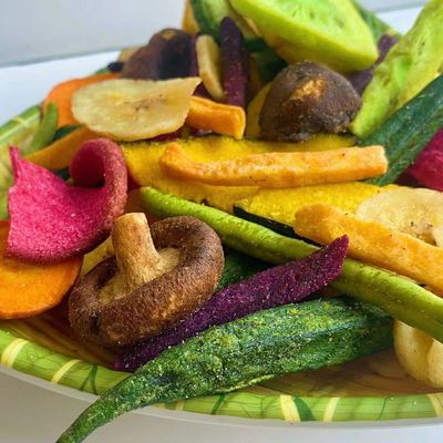 El vacío Fried Vegetables y las frutas deshidrataron los frutos secos mezclados Chips Snacks vegetal