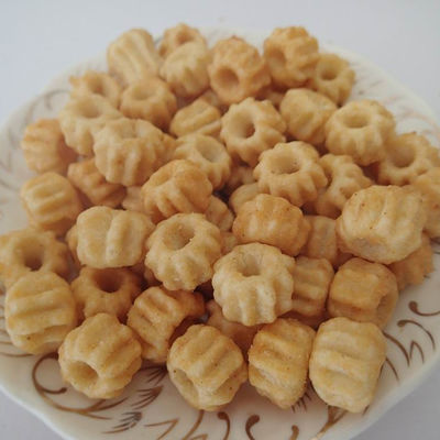 Buen precio Galletas curruscantes mullidas del arroz de los bocados sanos del grano de Rolls del calamar en línea