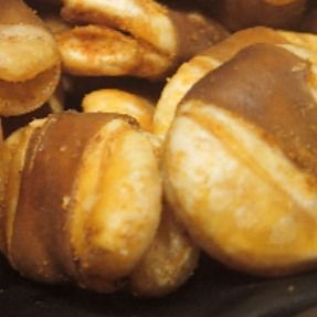 Buen precio Vietnam Fava Beans Crisps Low Fat asada crujiente Chili Belted en línea