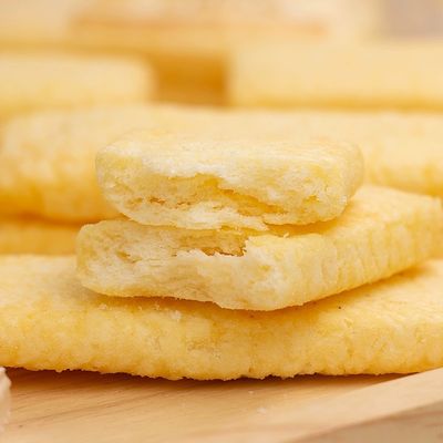 Buen precio Fusión de mantequilla y huevo: galletas de arroz crujiente: la elección saludable de Corea en línea