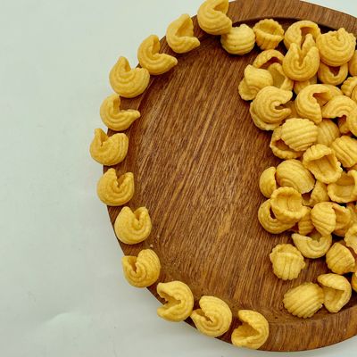 Buen precio Envases picantes de galletas de arroz semi-suaves a base de granos de 5 kg para bocados rápidos en línea